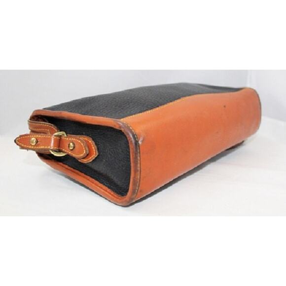 Vintage Dooney and Bourke Black Crossbody Messenger Handbag, Designer Equestrian - Picture 4 of 5